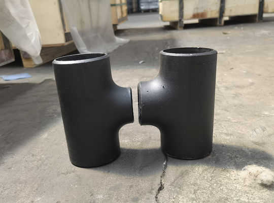 ANSI B16.9 ASTM A234WPB ỐNG THÉP CACBON TEE ĐEN